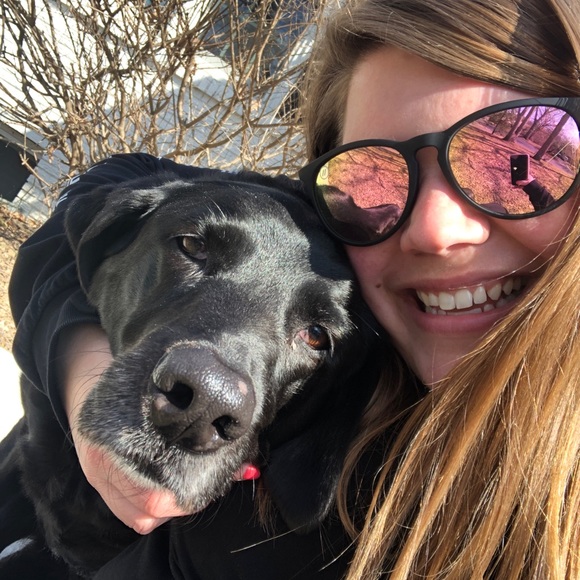 Meet your Posher, Laura - Picture 8 of 11